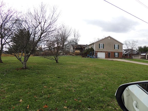 4th image of 1145 Aderly Ln