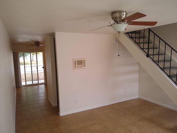5th image of 8174 Dodie St #E
