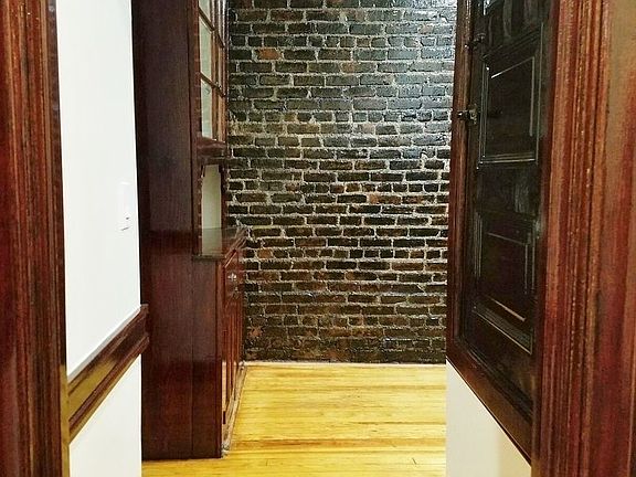 3rd image of 3733 28th St APT 4