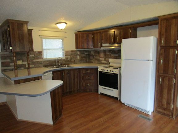 5th image of 382 County Road 4450