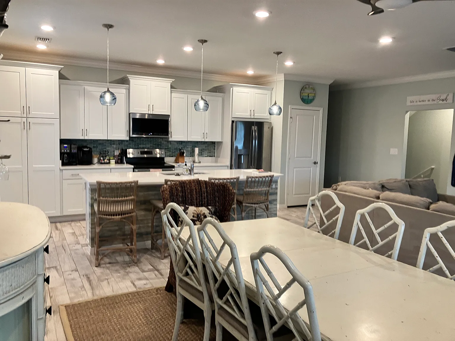 4 bed, 2148 sqft, $5,000 — Photo 4