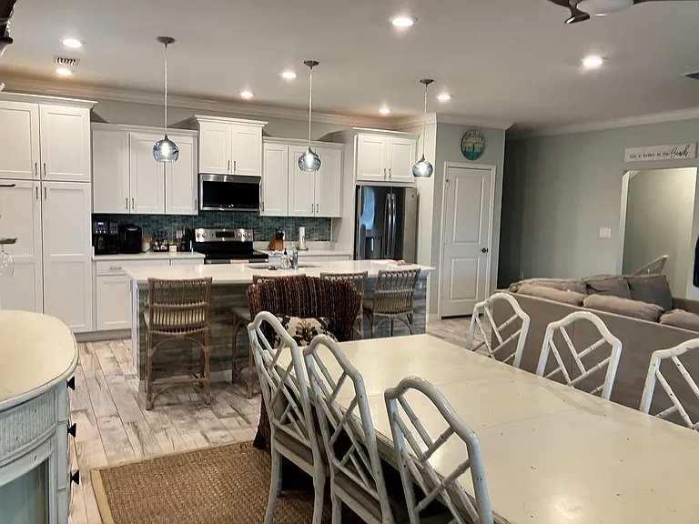 6634 Carlinga Dr — Photo 4