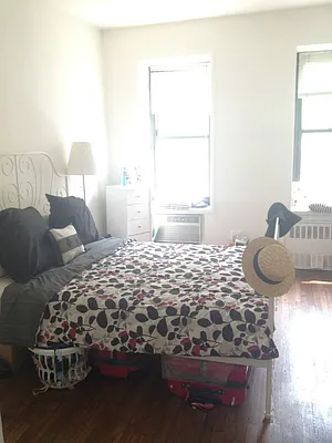 Rented by Keller Williams NYC | media 19