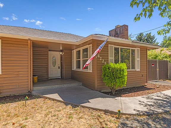 4th image of 4225 Summers Ln