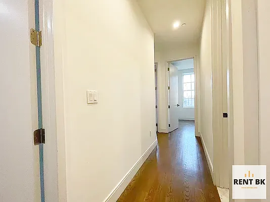 Rented by RENTBK LLC | media 8