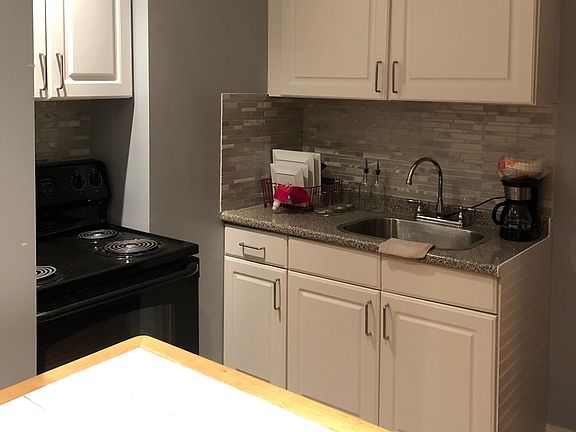 4th image of 1 Seaman Ave