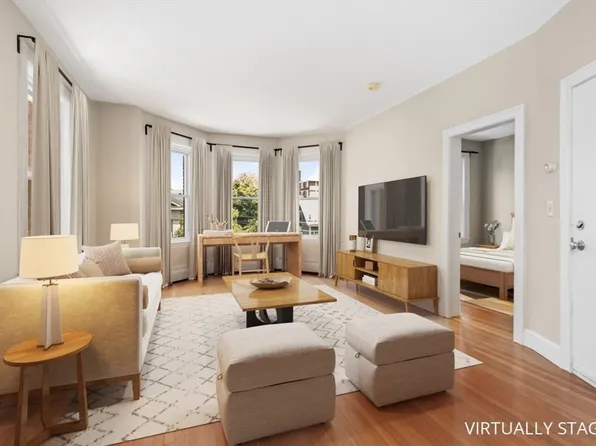 18 Centre St Unit 304, Cambridge, MA 02139