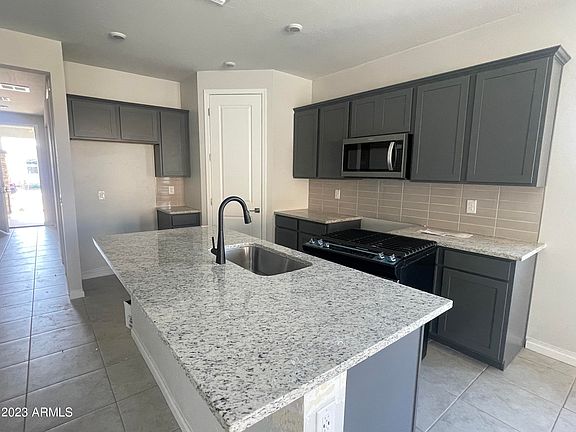 3rd image of 35270 W Vera Cruz Drive