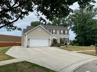 1133 Four Seasons Ln, Bolingbrook, IL 60440