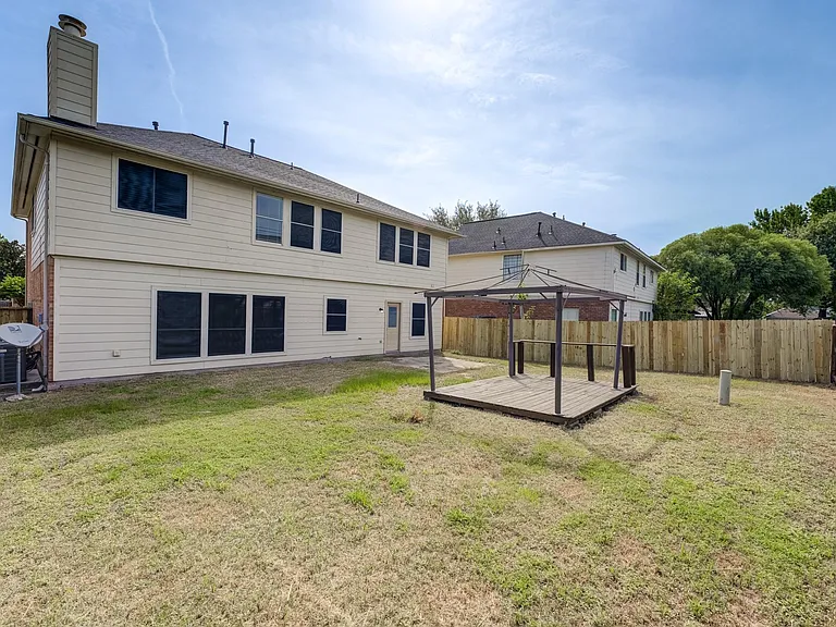 12415 Silversmine Dr — Photo 49