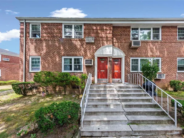 230-07 Grand Central Parkway #UPPR, Bayside, NY 11364