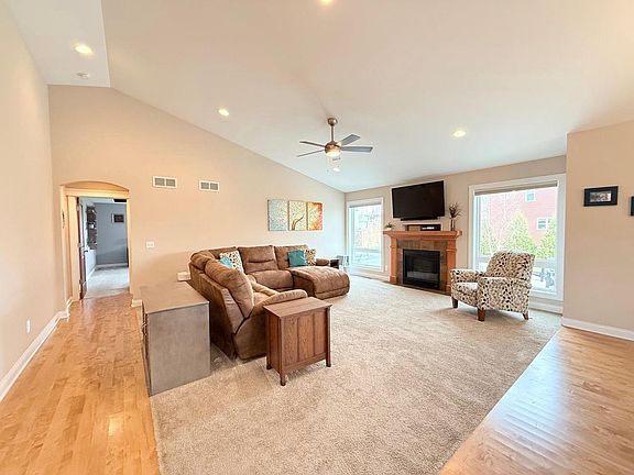 3rd image of 4380 Scenic View Road