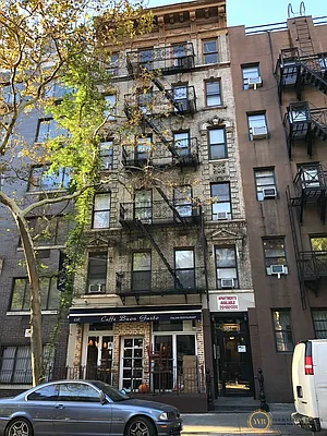 Rented by Your Vanity Realty | media 10