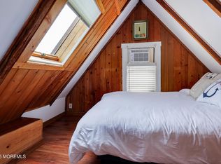 4 Center St APT 3, Rumson, NJ 07760
