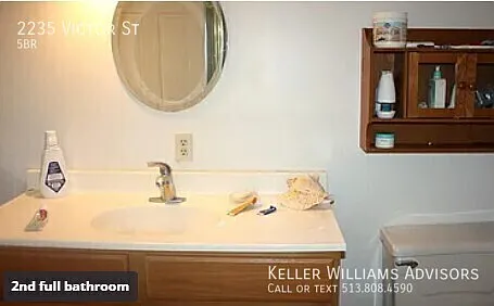 2235 Victor St — Photo 11