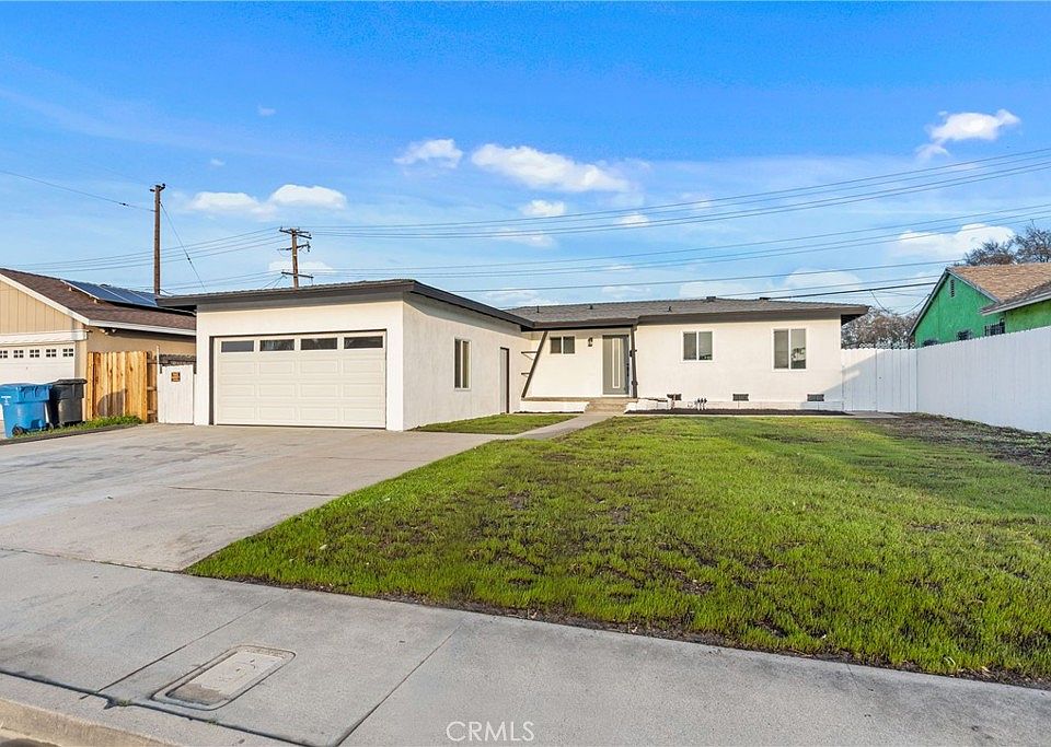 1st image of 974 Gleneagles Ave