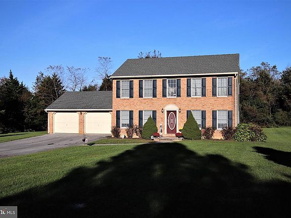 2nd image of 451 Ashton Dr