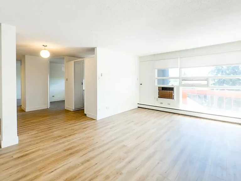 815 50th Ave SW — Photo 58