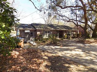 1074 Wellington Ct, Charleston, SC 29412