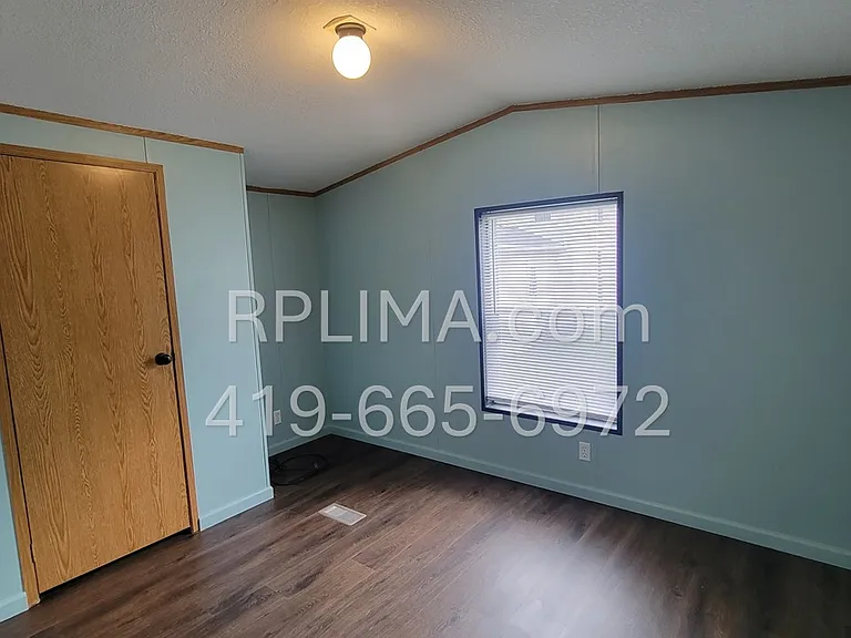302 W Main St #302.5 — Photo 7