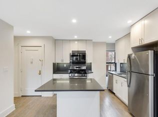 20316 43rd Ave APT 2B, Bayside, NY 11361