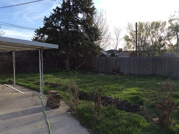 3rd image of 248 E Garden Ave