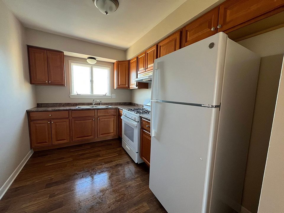 1st image of 771-775 Globe St #3