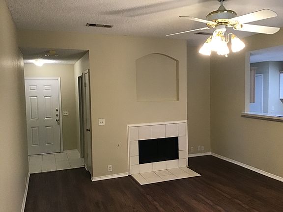 2nd image of 3245 Bent Creek Dr
