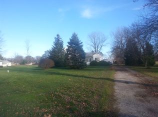 1320 Midland Rd, Saginaw, MI 48638