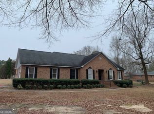 2870 Moncrief Rd, Lizella, GA 31052