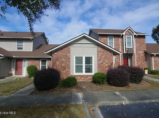 1870 Quail Ridge Rd APT P, Greenville, NC 27858