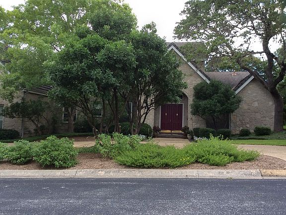4th image of 5 Mallory Ln