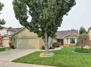 8068 W Grassland Ct, Boise, ID 83704