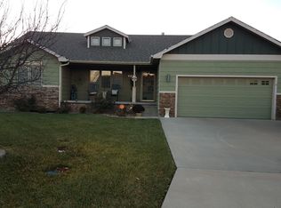 3207 Cervantes Rd, Dodge City, KS 67801