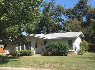 2512 Capri Dr, Fort Worth, TX 76114
