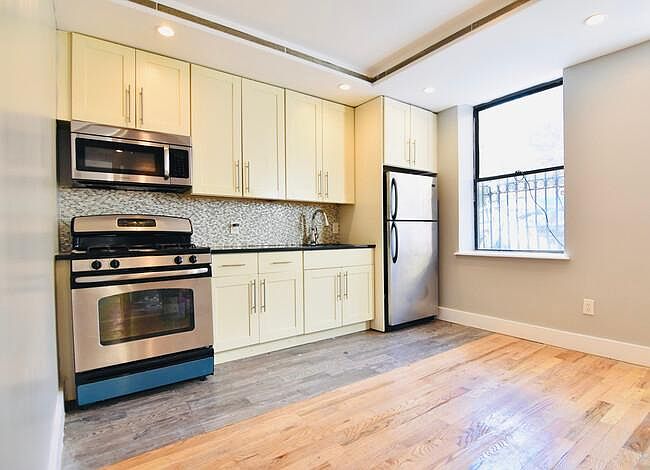1st image of 2550 Avenue U #B2