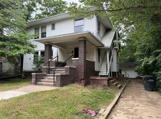 608 W Main St, Carbondale, IL 62901