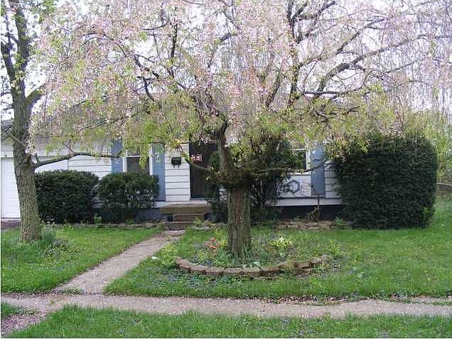 2nd image of 8343 E 34th St