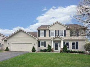 16748 Thatcher Rd, Eden Prairie, MN 55347