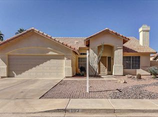 102 N Cobblestone St, Gilbert, AZ 85234