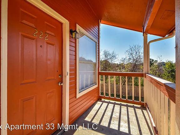 2nd image of 9133 Northgate Blvd APT 101