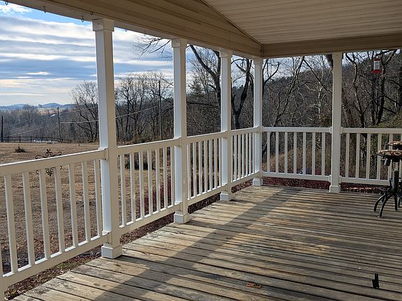2nd image of 1387 McDorman Hill Dr #1387