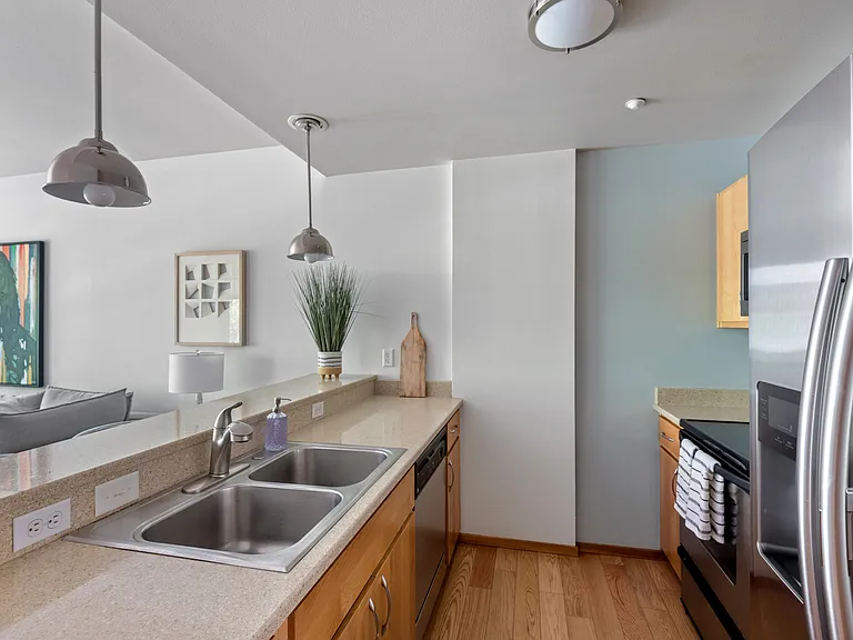 1125 NW 9th Ave #109 — Photo 4