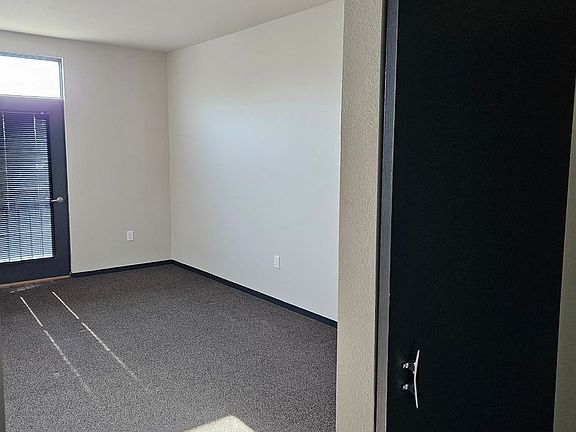 4th image of 1629 E Michigan Ave #306