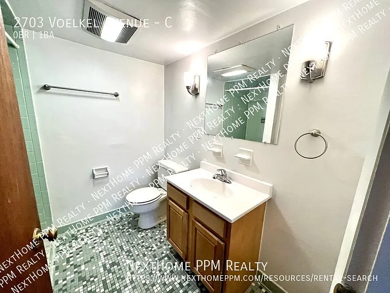2703 Voelkel Ave #C — Photo 25