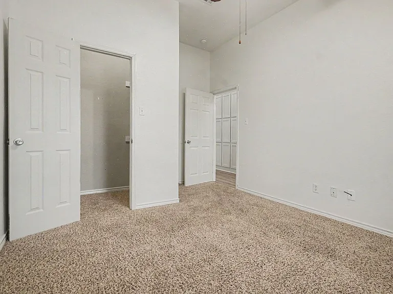 1707 Briarhollow Dr — Photo 31