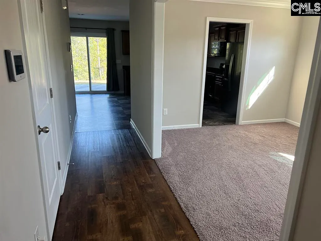 4 bed, 2109 sqft, $2,000 — Photo 3