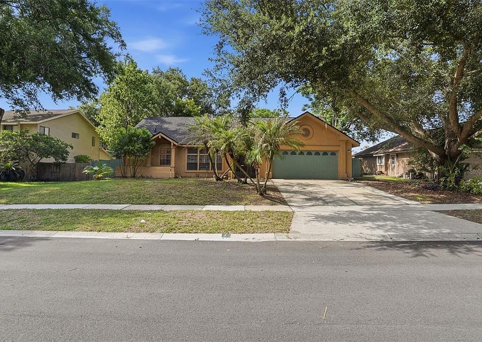 1st image of 733 SWAYING PALM DRIVE