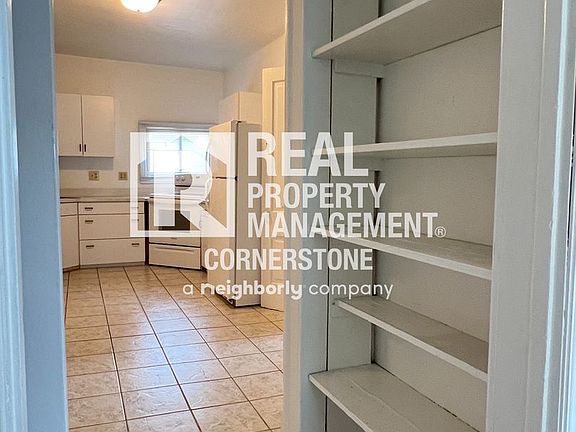 5th image of 603 W Vine St APT 4