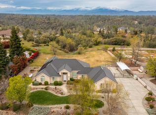 6850 Amber Ridge Dr, Anderson, CA 96007